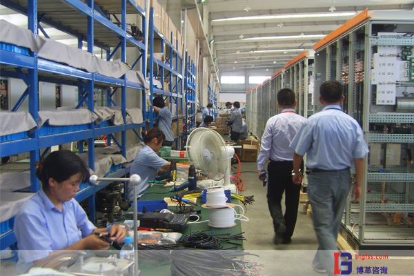 車間生產(chǎn)現(xiàn)場 車間生產(chǎn)現(xiàn)場